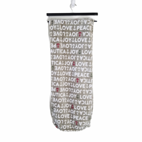 NAUTICA Oversized Ultra Soft Plush Xmas Throw - Picture 3 of 3